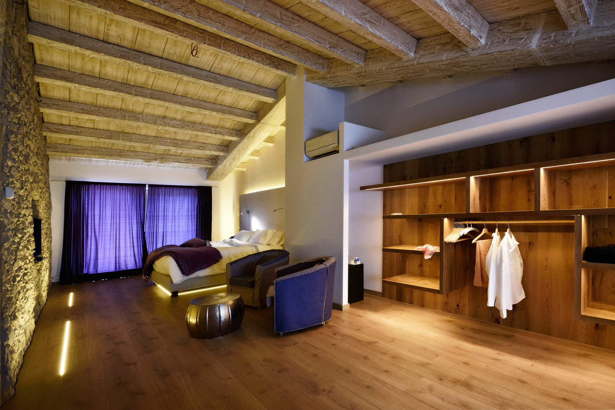 Boutique Hotel Urbisol Calders Bagian luar foto