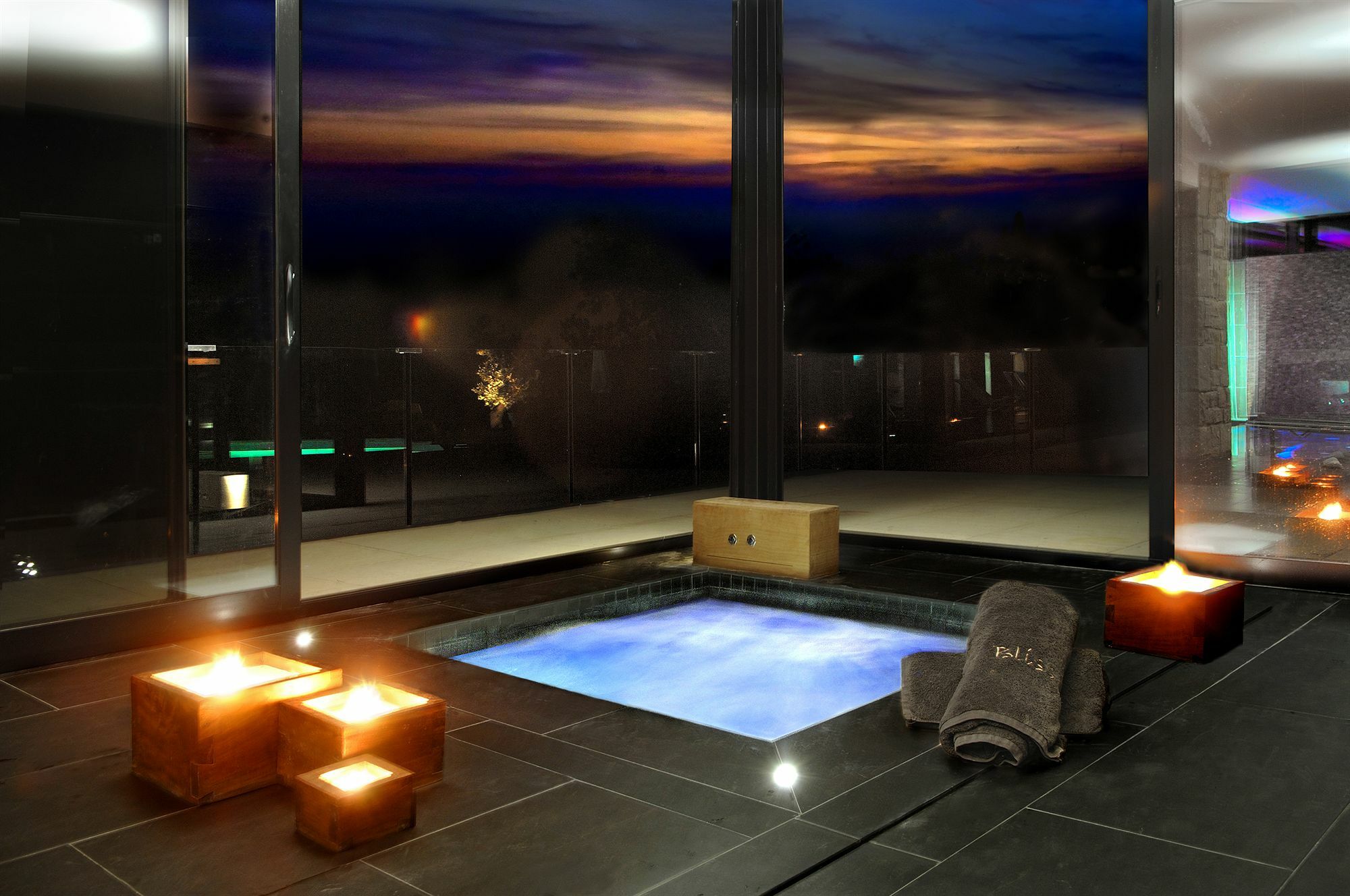 Boutique Hotel Urbisol Calders Bagian luar foto