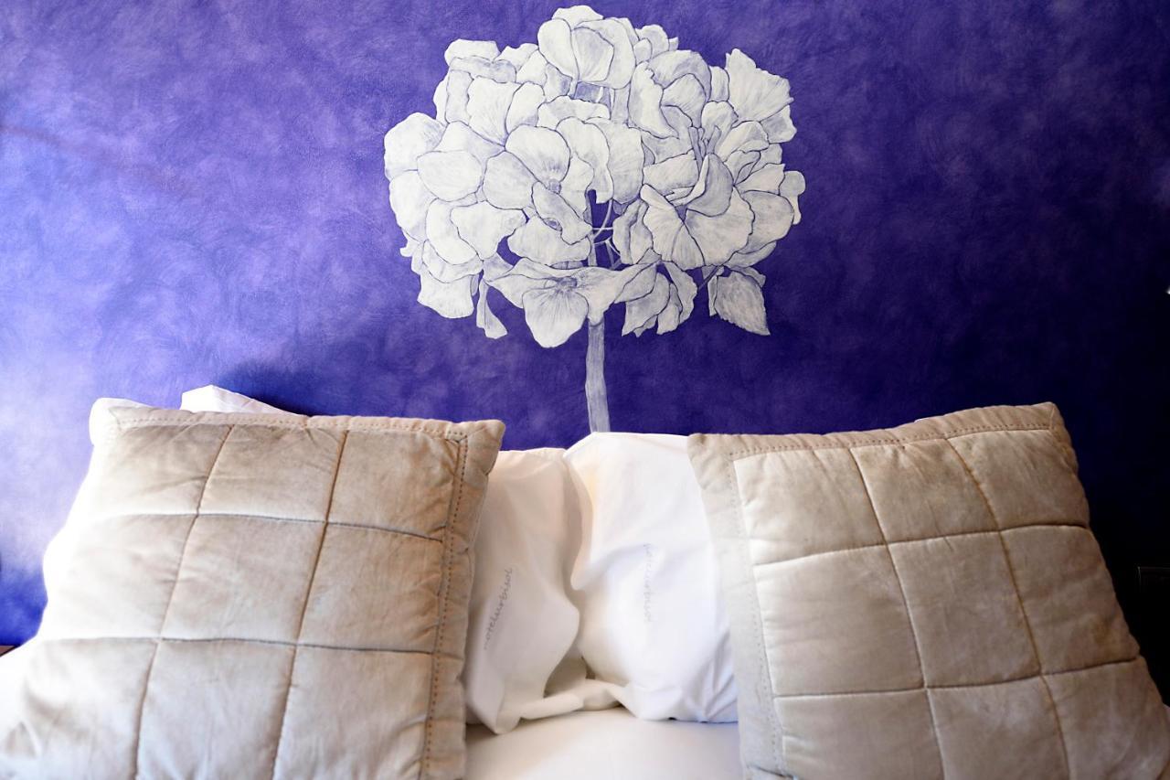 Boutique Hotel Urbisol Calders Bagian luar foto
