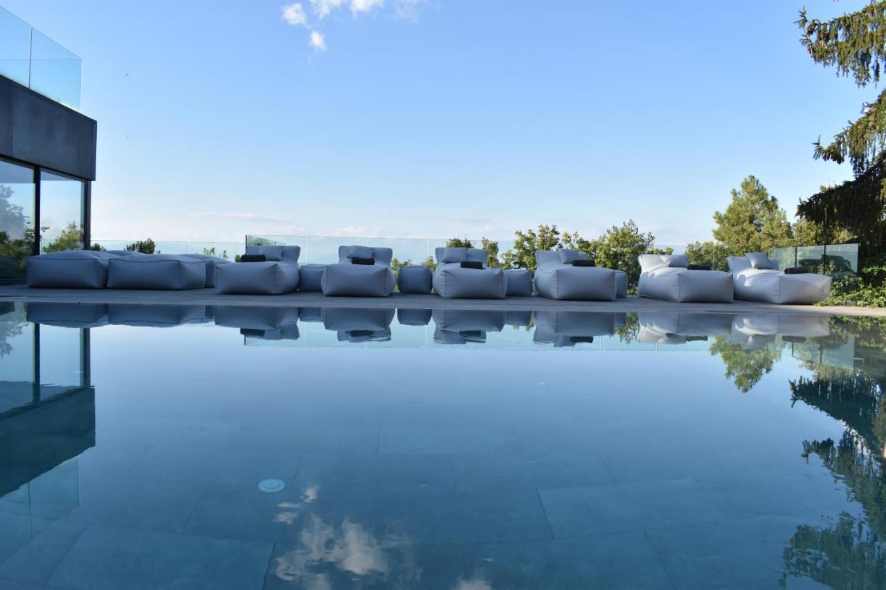 Boutique Hotel Urbisol Calders Bagian luar foto