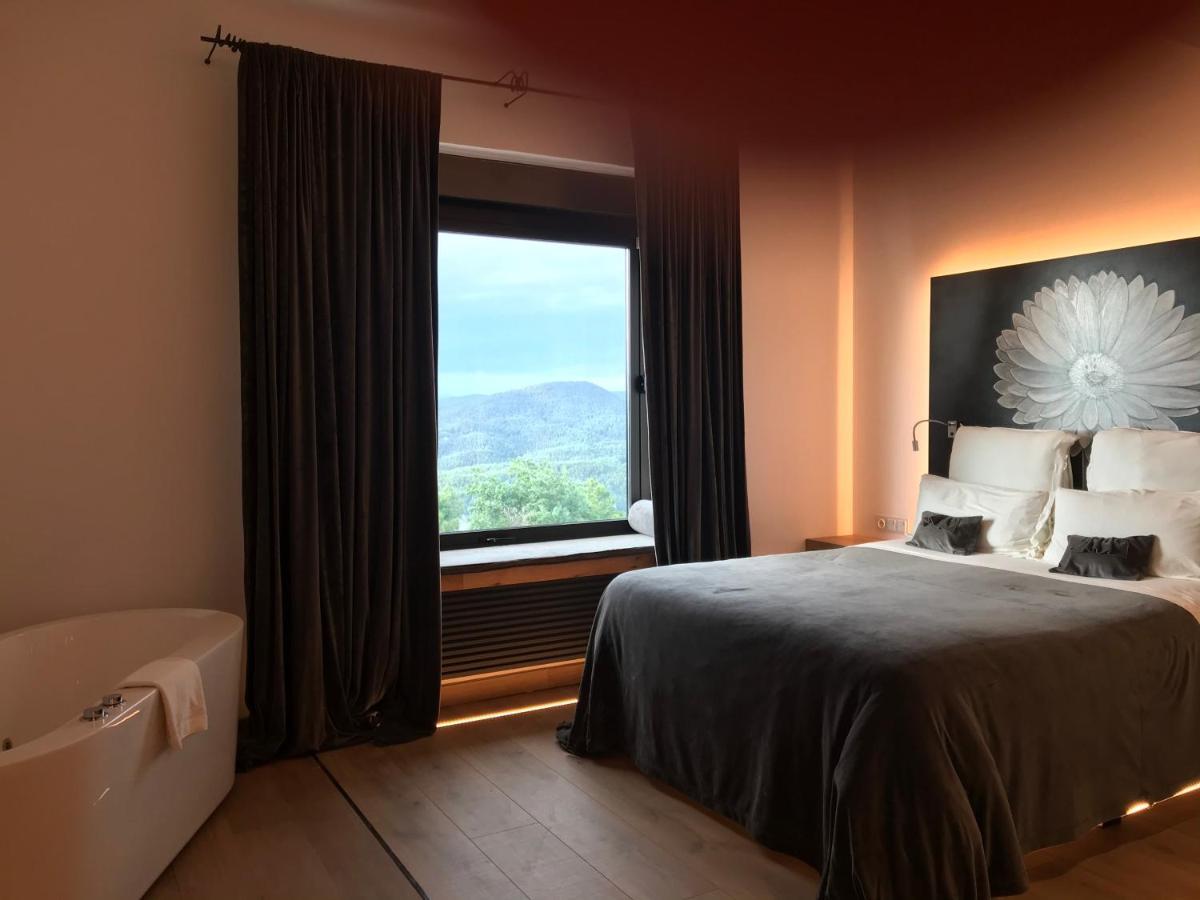 Boutique Hotel Urbisol Calders Bagian luar foto