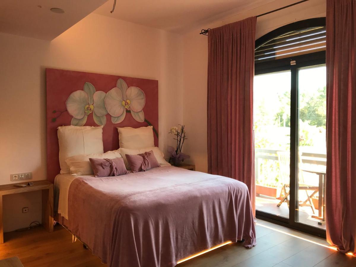 Boutique Hotel Urbisol Calders Bagian luar foto