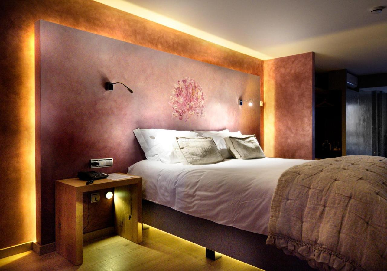 Boutique Hotel Urbisol Calders Bagian luar foto